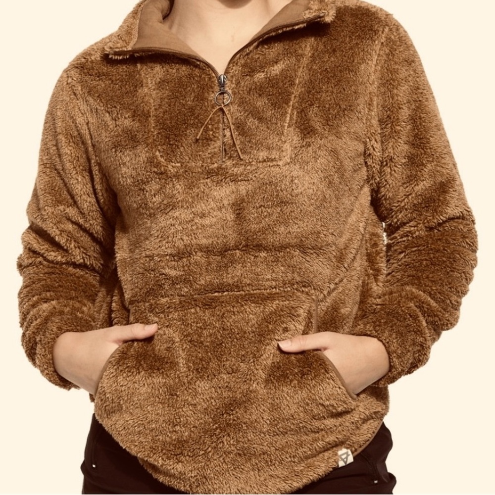 Women's LIV Outdoor Wiley 1/4 Zip fleece Pullover